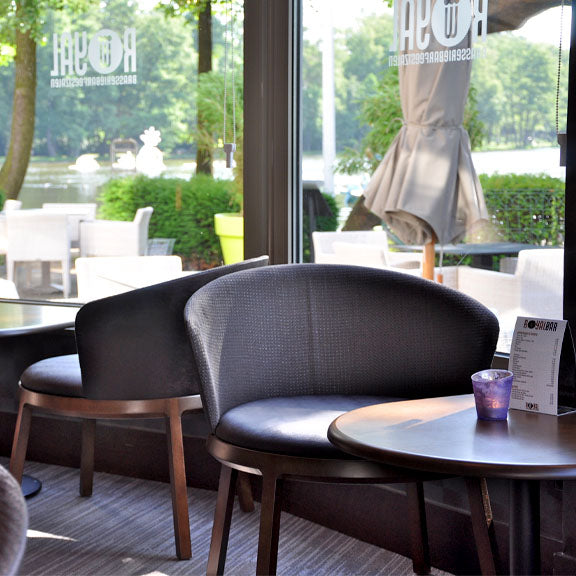 Fauteuil Aro 695T - Entièrement rembourré