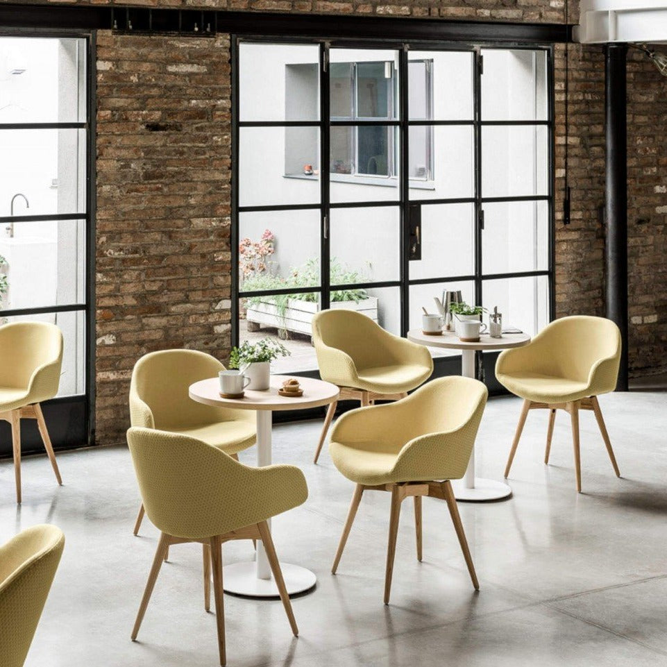 Fauteuil Sonny PB L TS R avec base en bois