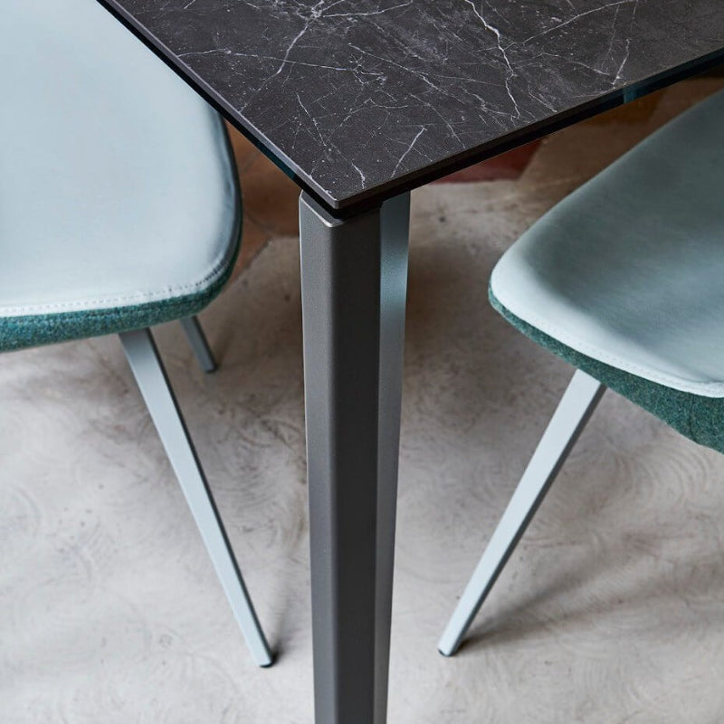 Chaise d'appoint Sonny SM TS Q avec cadre en acier