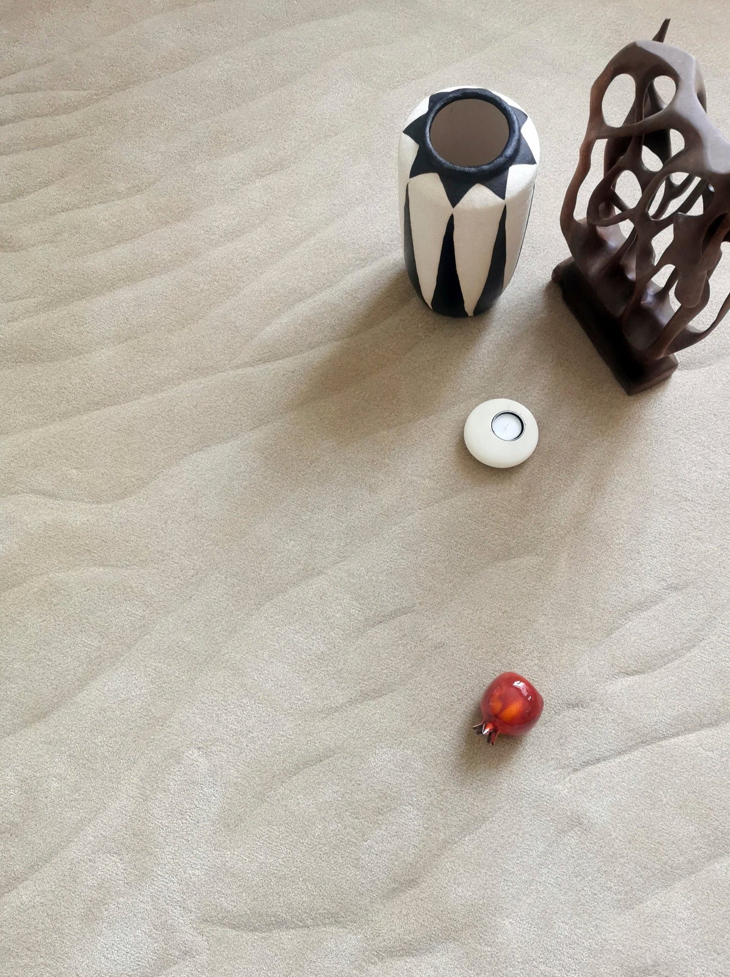 Tapis touffeté à la main couleur sable