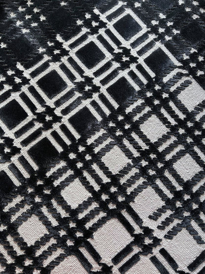 Tapis tufté main à carreaux inspiré de Chanel