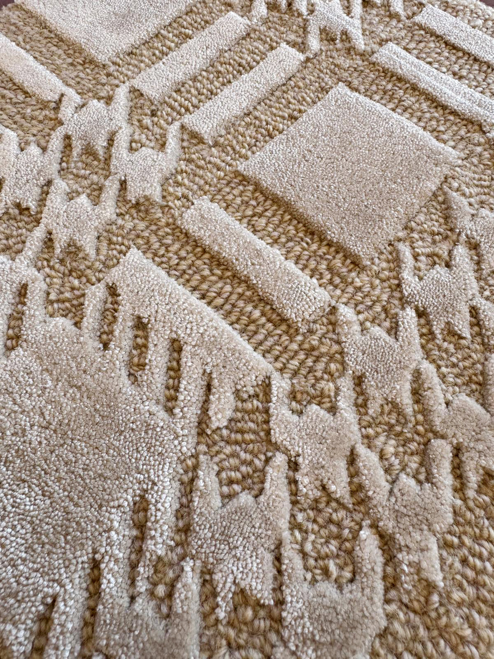 Tapis tufté main à carreaux inspiré de Chanel