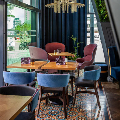 Fauteuil rembourré Croissant 571