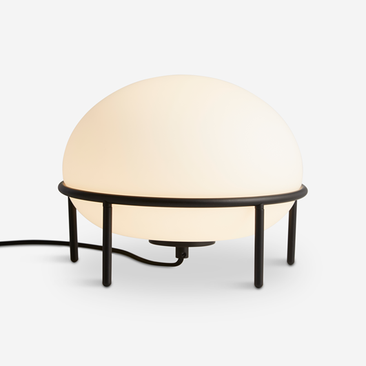 Lampe de table à pompe