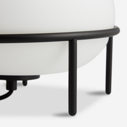 Lampe de table à pompe