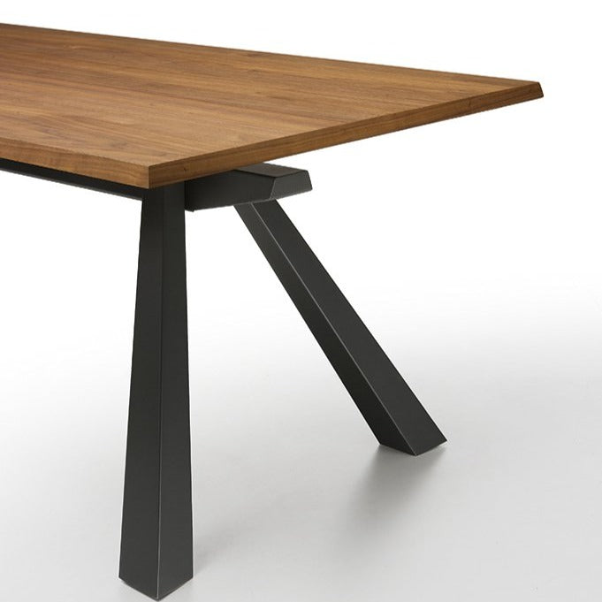 Table à manger Zeus MT