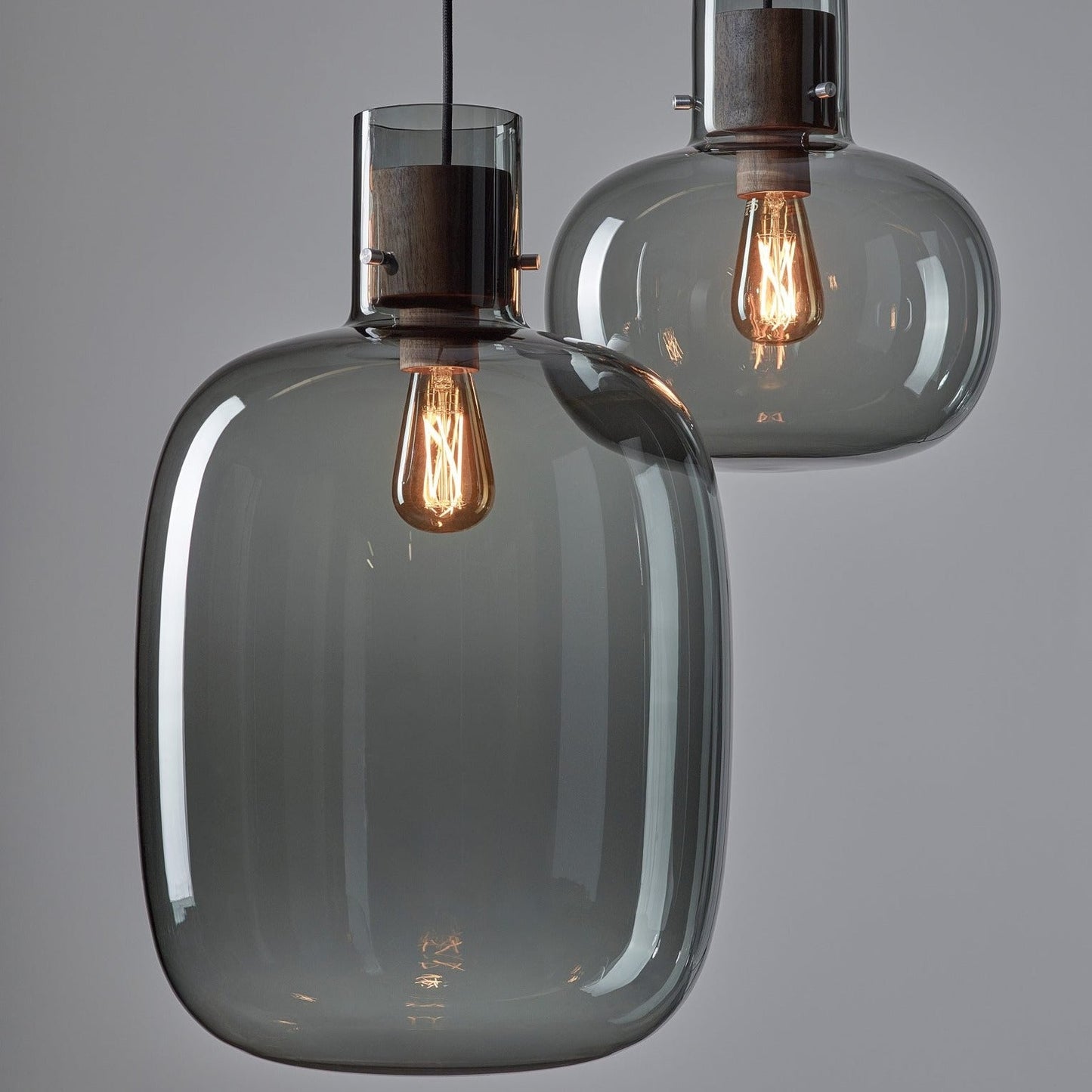 Grande lampe suspendue AWA