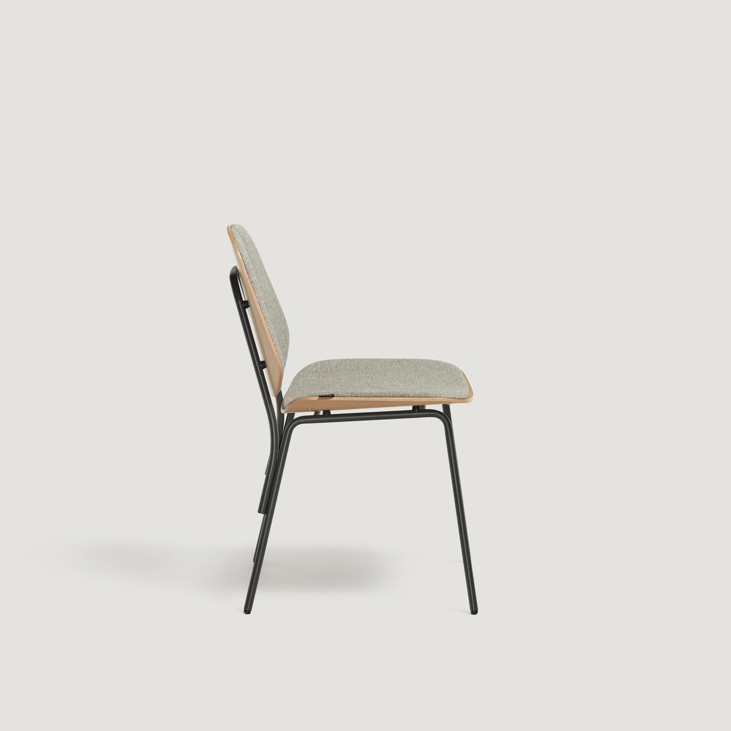 Chaise Col 370P - Semi-rembourrée