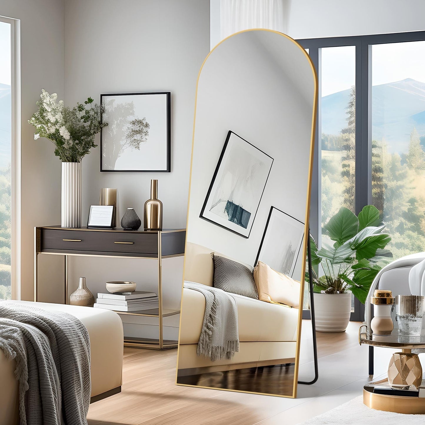 Miroir mural sur pied arqué Dovelina