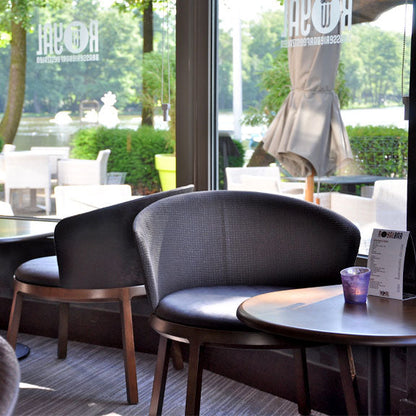 Fauteuil Aro 695T - Entièrement rembourré