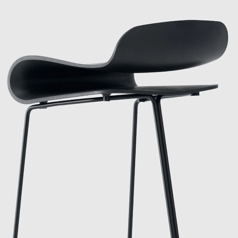 Tabouret de bar BCN à piètement traîneau - Livraison rapide