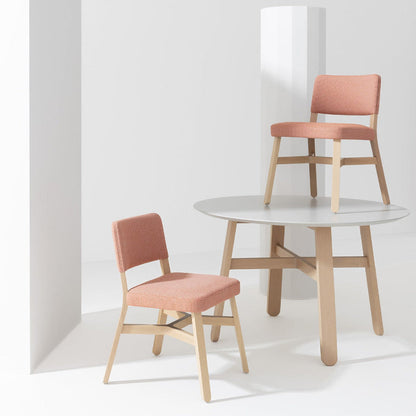 Chaise rembourrée Croissant 570