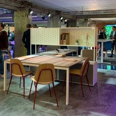 Chaise Col 370P - Semi-rembourrée