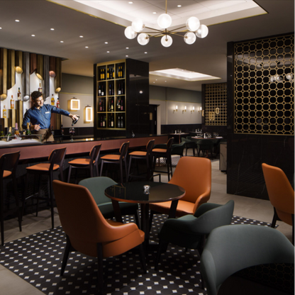 Fauteuil de salon à dossier haut Spy 659