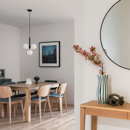 Chaise rembourrée pour poupée 552