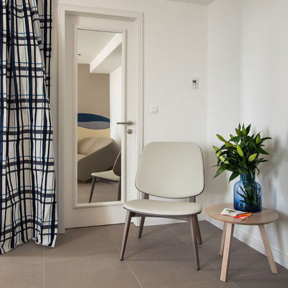 Fauteuil de salon pour poupée 563