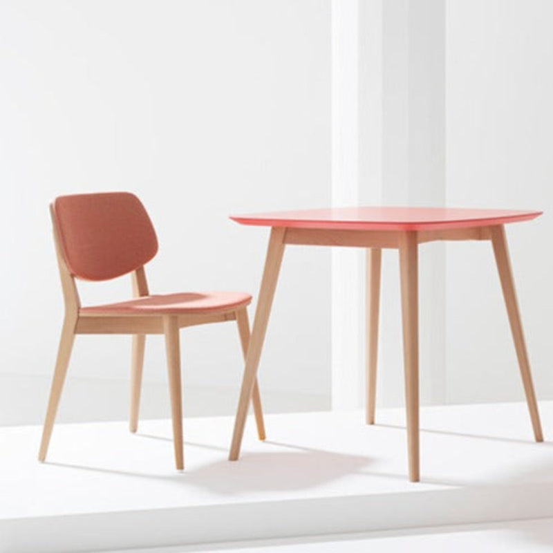 Chaise rembourrée pour poupée 552