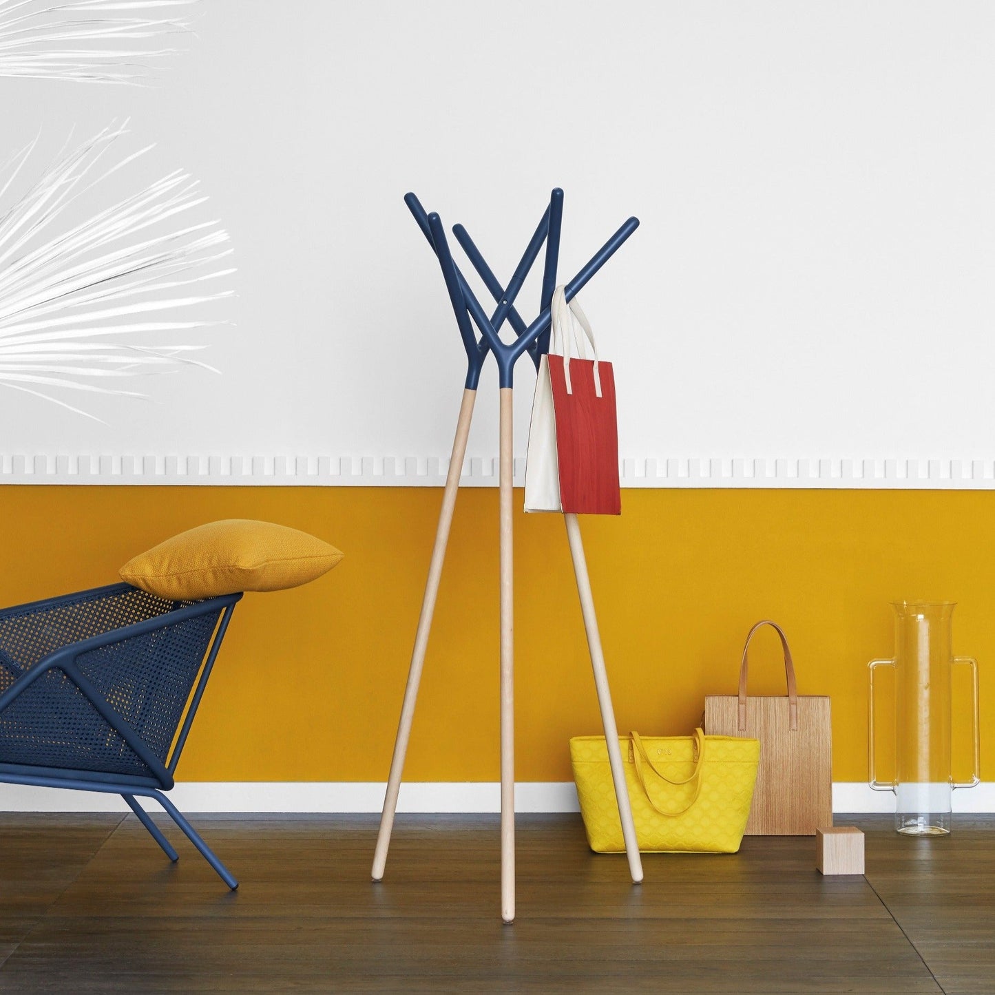 Cintre Game Of Trust