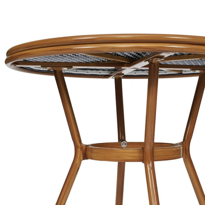 Ensemble bistrot commercial intérieur/extérieur avec table et quatre chaises