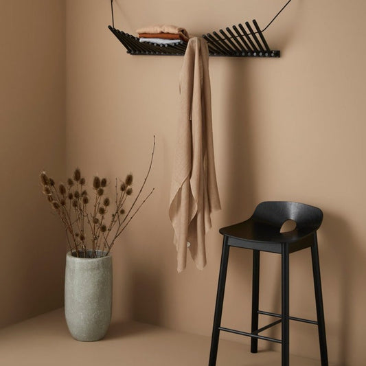 Chaise et tabouret de salle à manger Mono