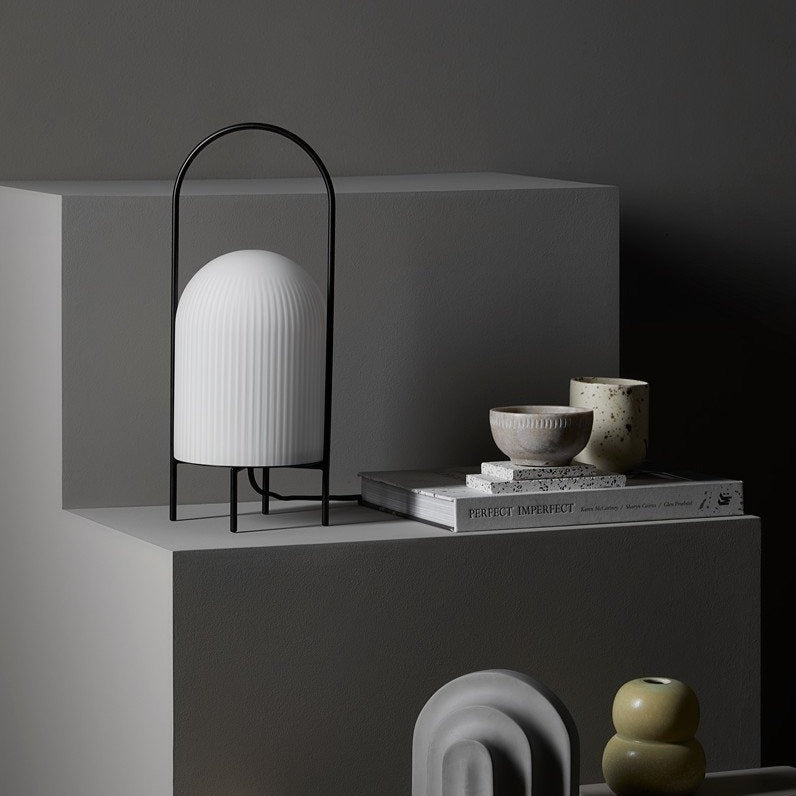 Lampe de table fantôme