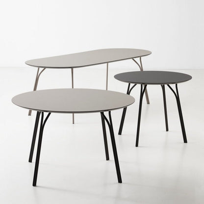 Table à manger en forme d'arbre