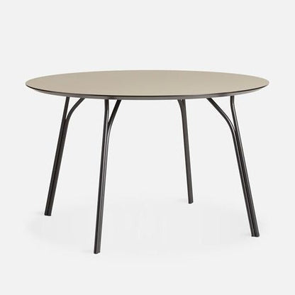 Table à manger en forme d'arbre