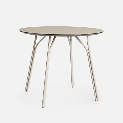 Table à manger en forme d'arbre