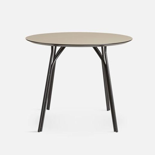 Table à manger en forme d'arbre