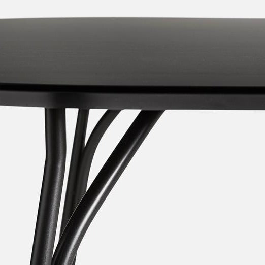 Table à manger en forme d'arbre