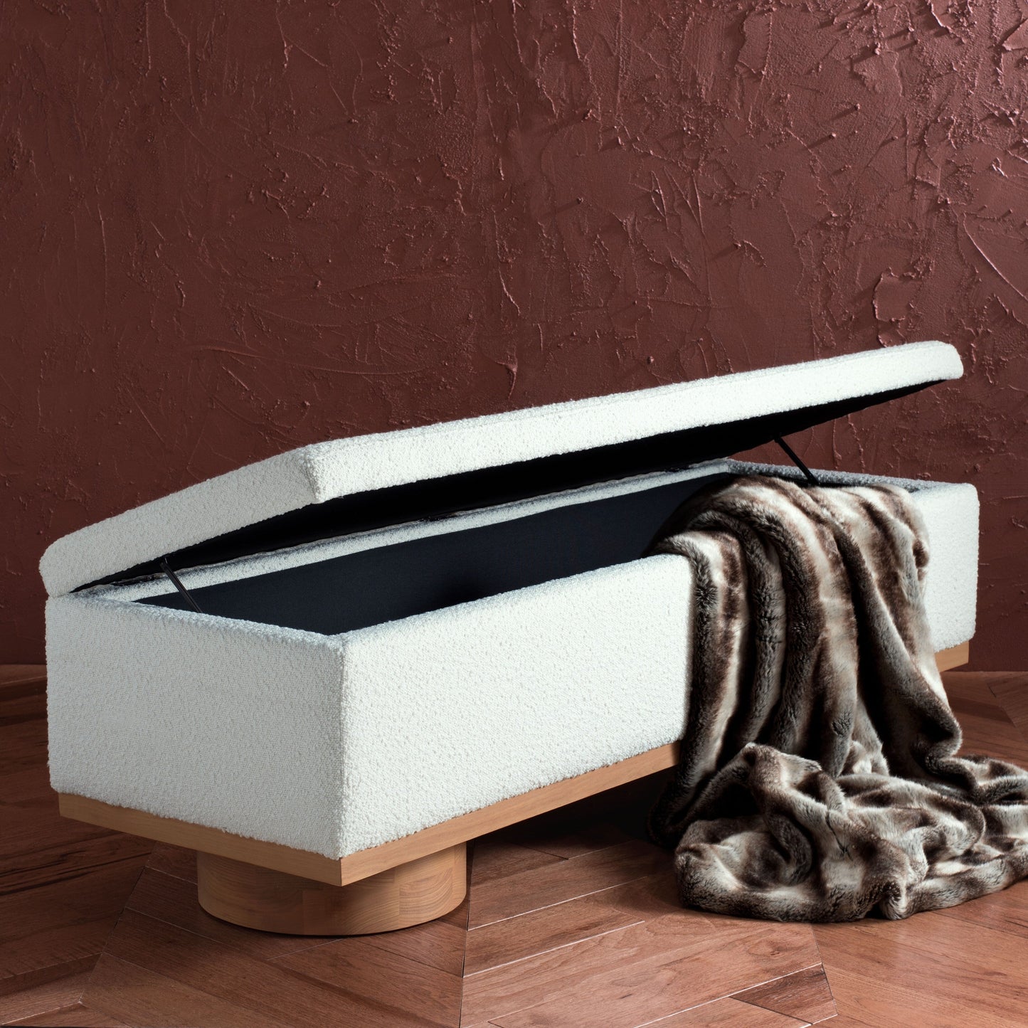 Banc de rangement SAFAVIEH Couture Sunneva Boucle - 61 po L x 20 po P x 19 po H - 61 L x 20 P x 19 H