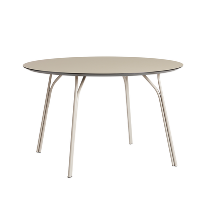 Table à manger en forme d'arbre