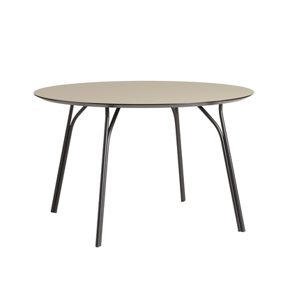 Table à manger en forme d'arbre