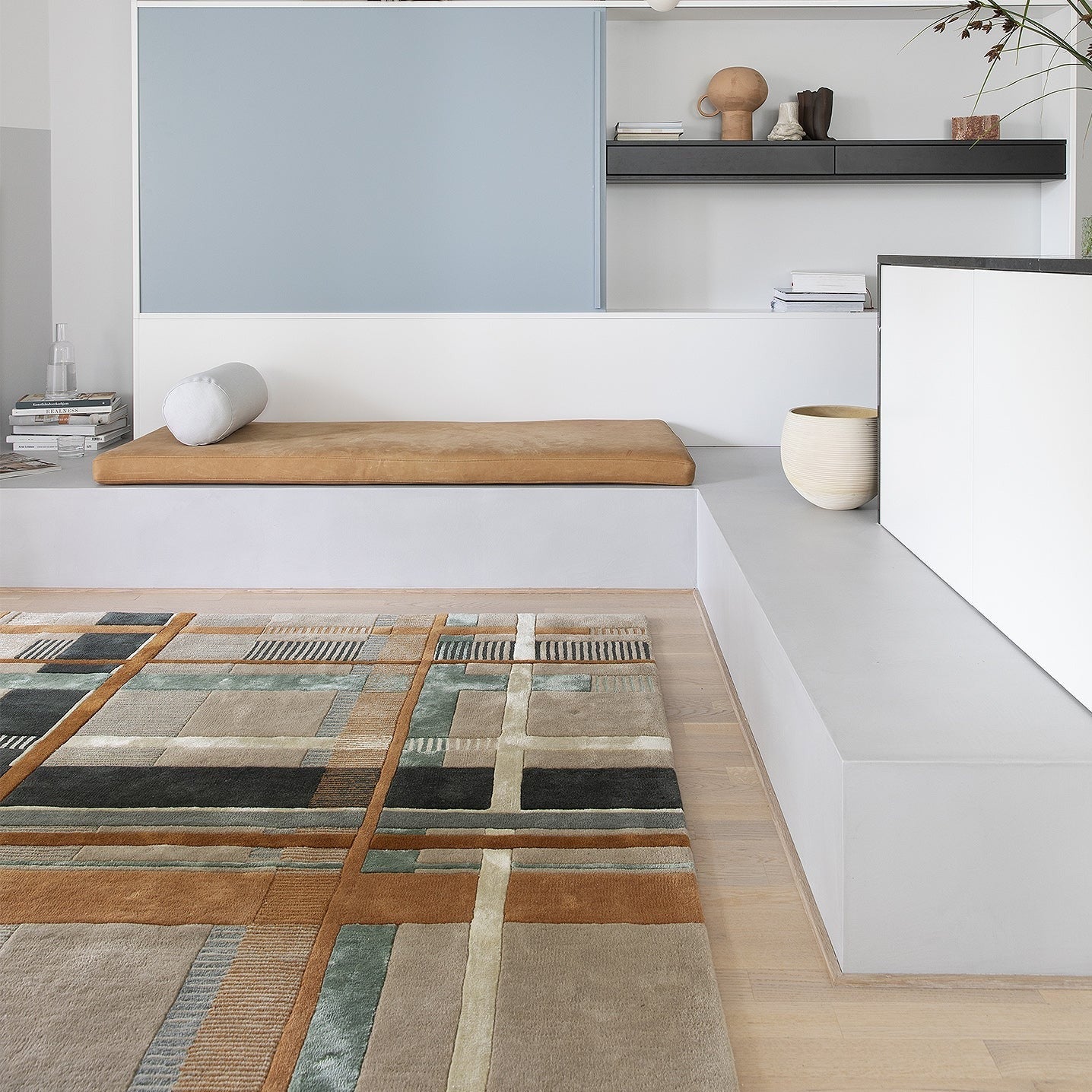 Tapis touffeté à la main corail amande Ruter