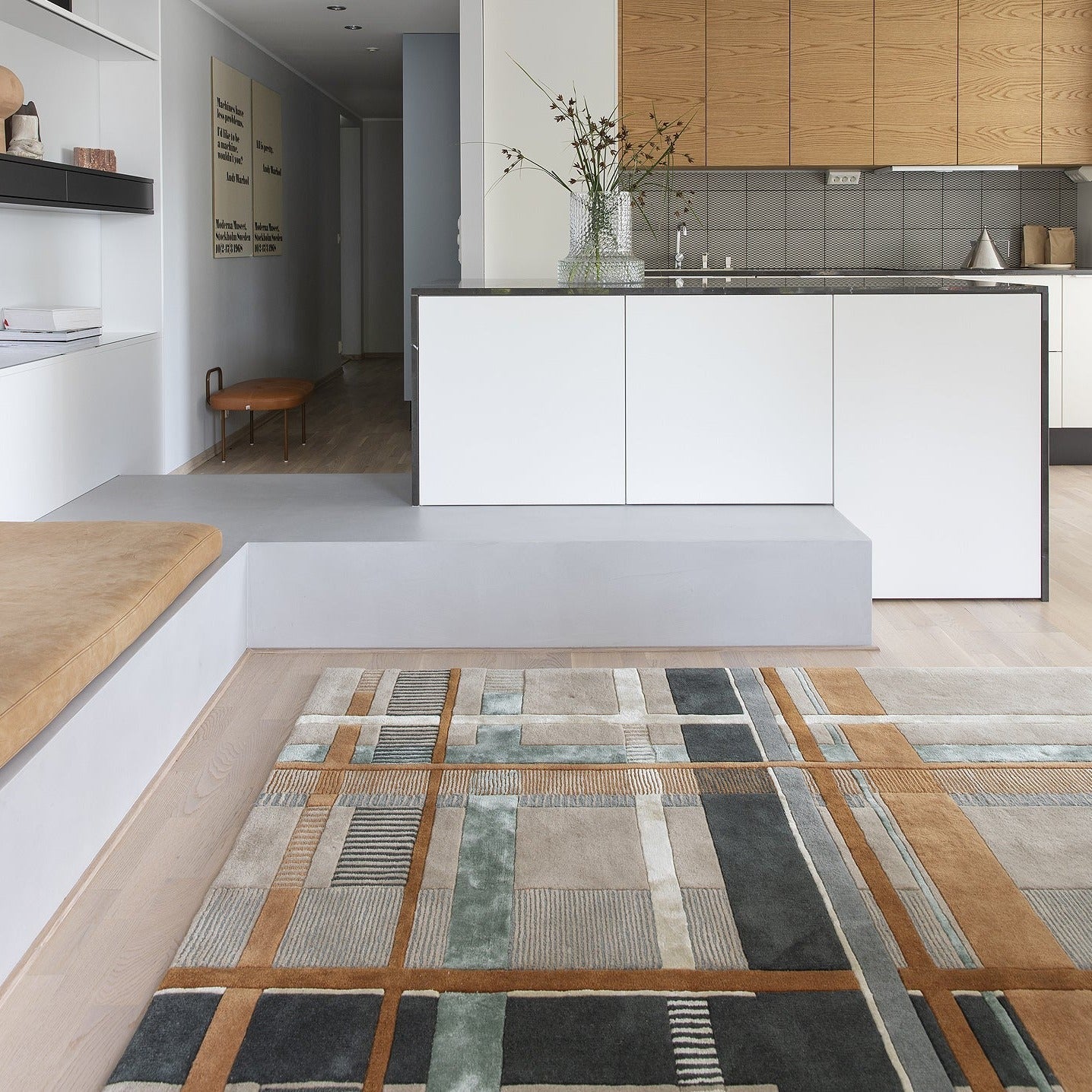 Tapis touffeté à la main corail amande Ruter