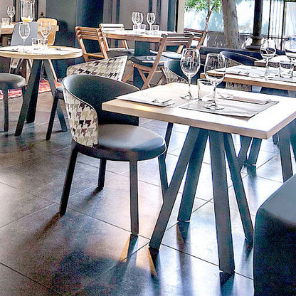 Fauteuil Aro 691T - Entièrement rembourré