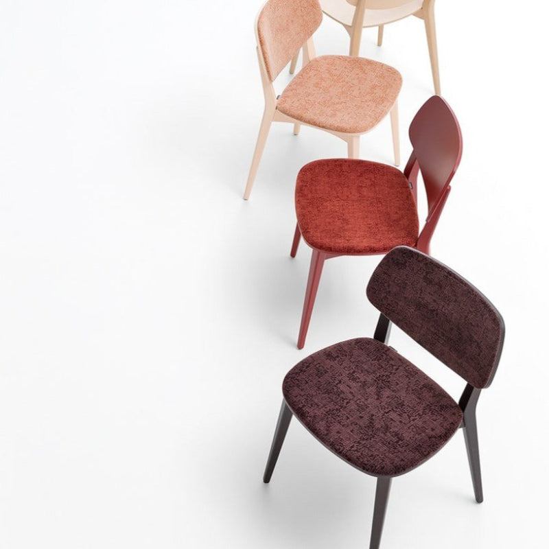 Chaise rembourrée pour poupée 552