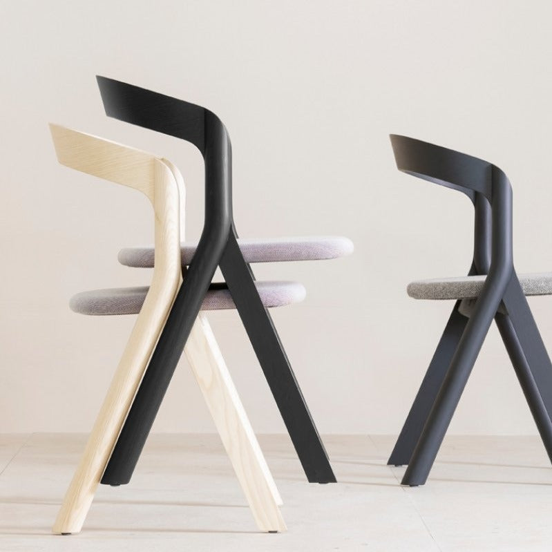 Chaise en bois Diverge