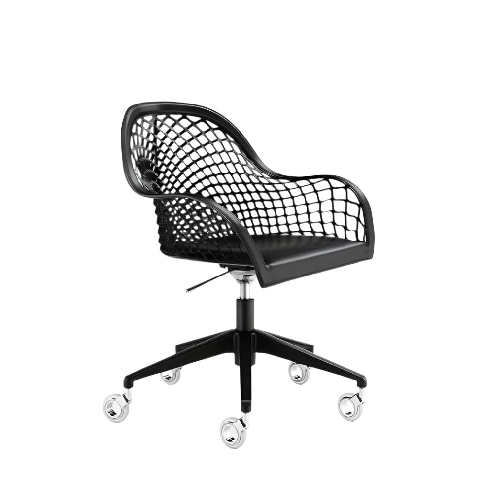Fauteuil de bureau Guapa à dossier bas en cuir noir