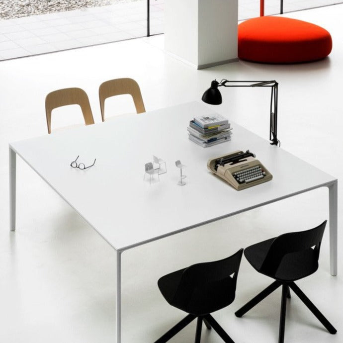 Table AJOUTER T
