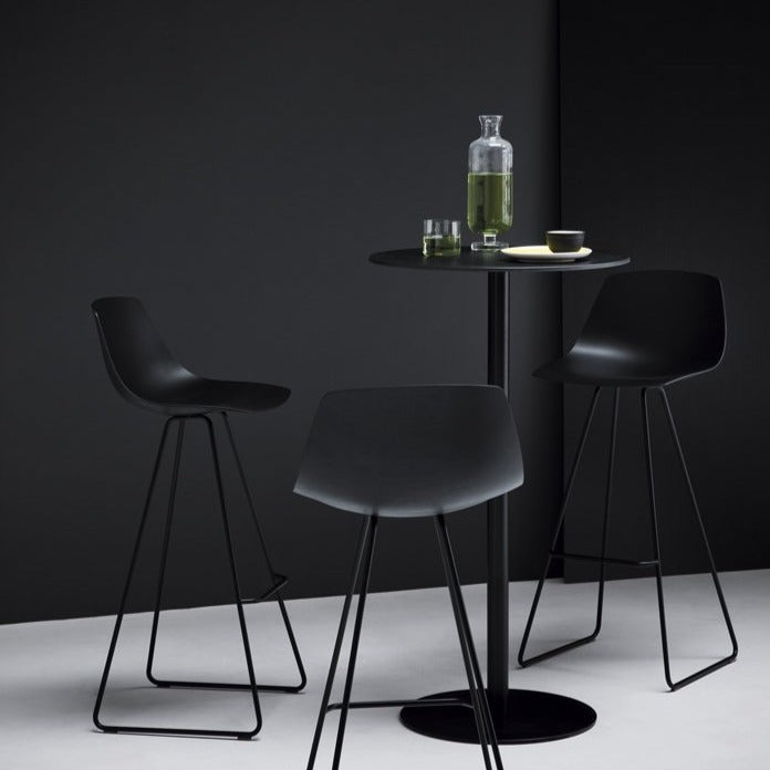 Tabouret de bar Miunn avec base en luge
