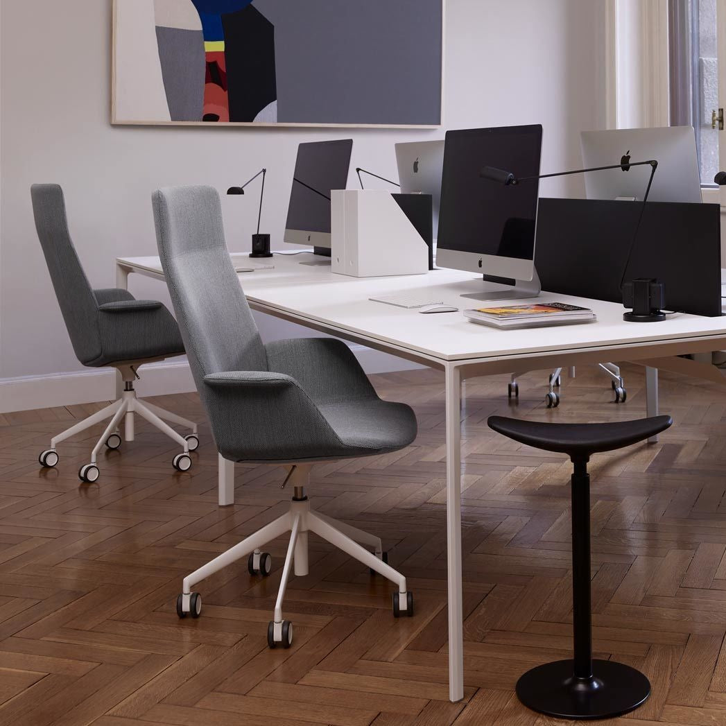 Fauteuil de bureau Uno avec base pyramidale à 5 branches