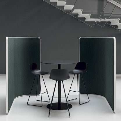 Tabouret de bar Miunn avec base en luge