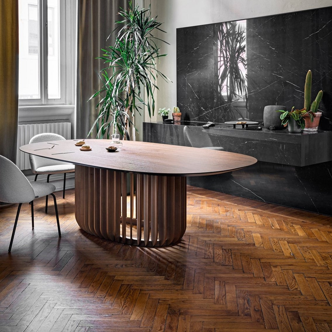 Chaise Iola avec base en acier