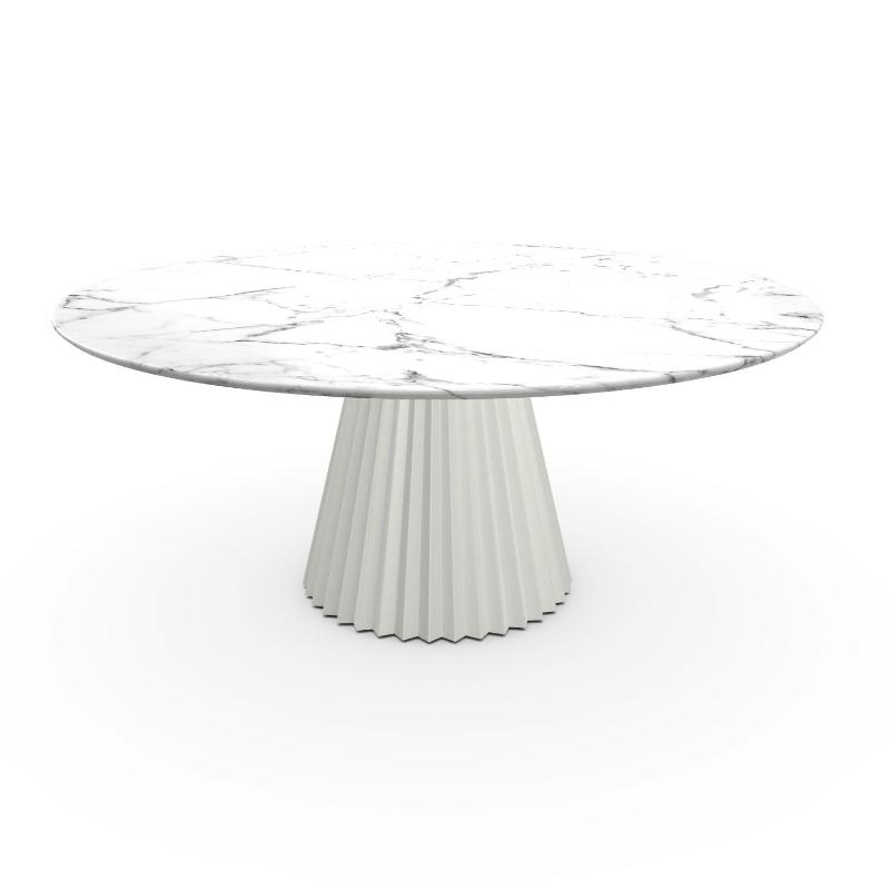 Table à manger plissée