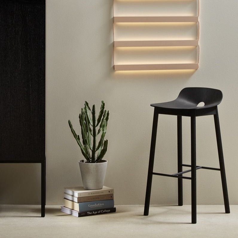 Chaise et tabouret de salle à manger Mono