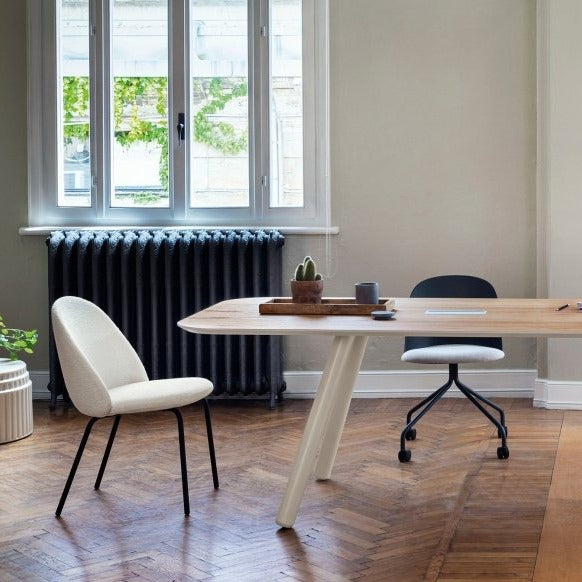 Chaise Iola avec base en acier