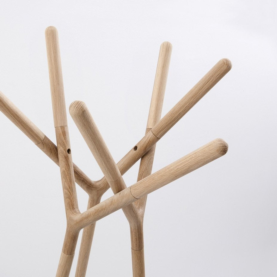 Cintre Game Of Trust