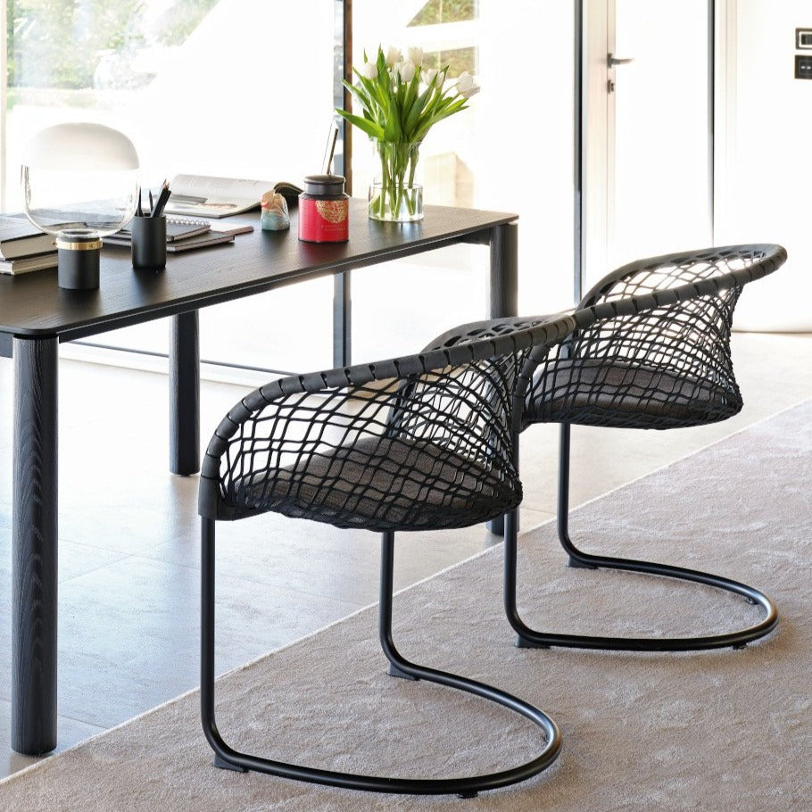 Fauteuil P47 PM TS-CU avec piètement cantilever en métal