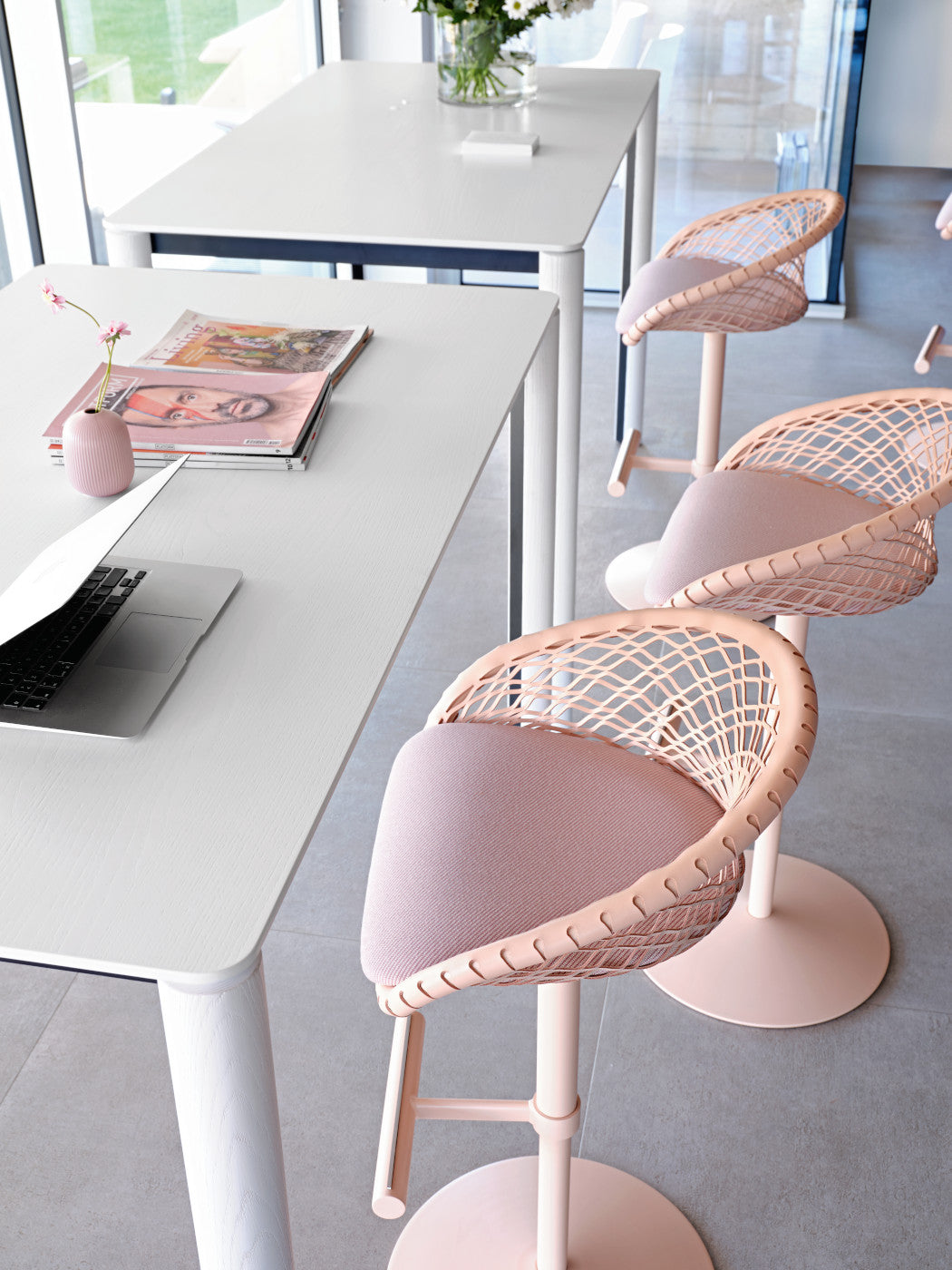 Tabouret pivotant réglable en hauteur P47 SG TS-CU